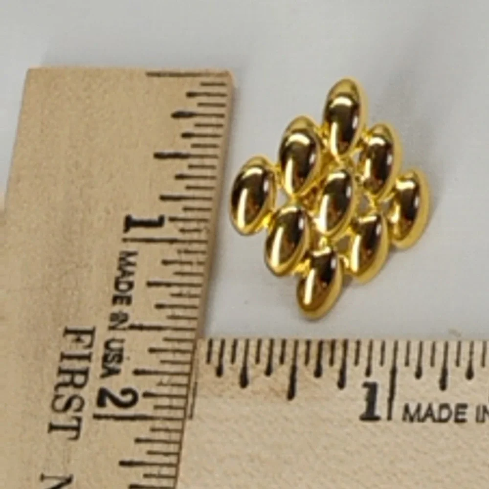 Vintage Napier Gold Tone Clip On‎ Statement Earrings